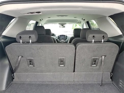 Used 2021 Chevrolet Traverse LT image 28