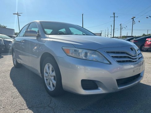 Used 2011 Toyota Camry XLE image 7