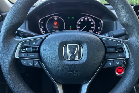 Used 2018 Honda Accord LX image 22