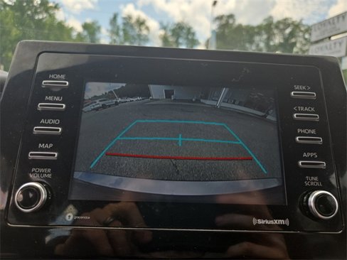 Used 2023 Toyota Camry SE image 18