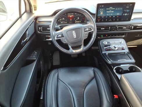 Used 2021 Lincoln Nautilus FWD w/ Equipment Group 101A image 14
