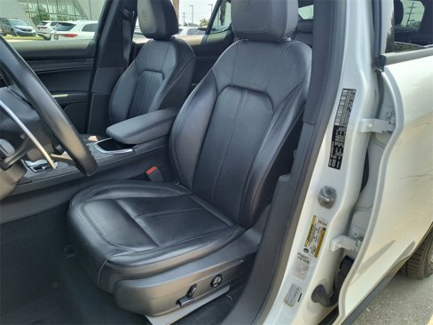 Used 2022 Alfa Romeo Stelvio Sprint image 24