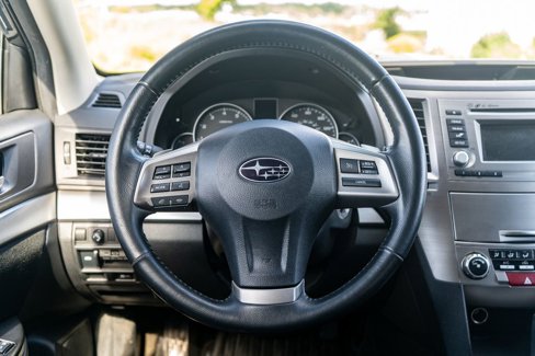 Used 2014 Subaru Outback 2.5i Premium image 14
