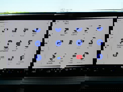 New 2025 Ford Explorer Active image 38