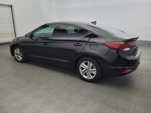 Used 2019 Hyundai Elantra SEL image 3