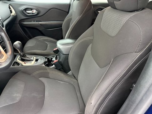 Used 2016 Jeep Cherokee Latitude image 26