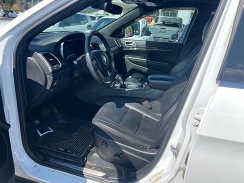 Used 2019 Jeep Grand Cherokee Limited image 12
