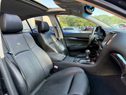 Used 2011 INFINITI G37 x Sedan w/ Premium Pkg image 19