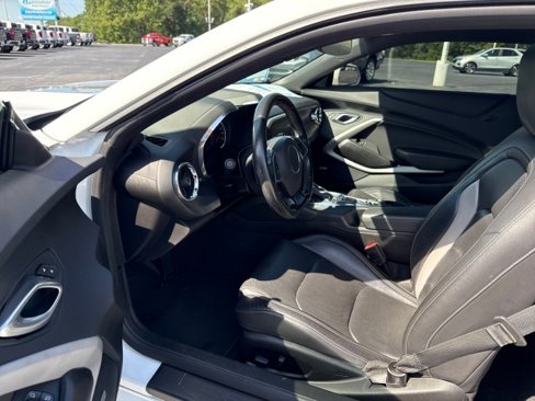 Used 2019 Chevrolet Camaro LT w/ RS Package image 14