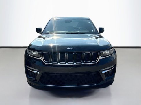 Used 2024 Jeep Grand Cherokee Limited image 2