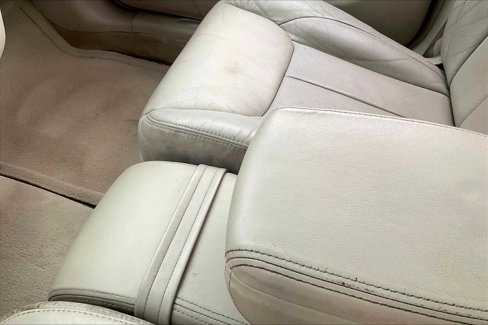 Used 2008 Cadillac DTS w/ Trunk Convenience Package image 14