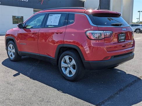Used 2019 Jeep Compass Latitude w/ Popular Equipment Group image 7