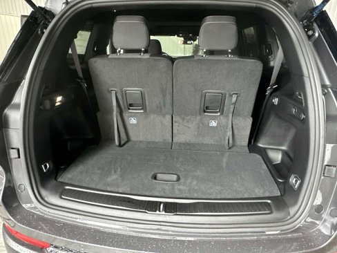 New 2025 Jeep Grand Cherokee L Laredo w/ Trailer Tow Package image 30