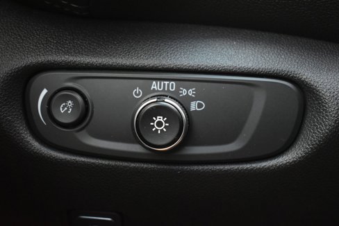 Used 2020 Chevrolet Blazer LT image 16