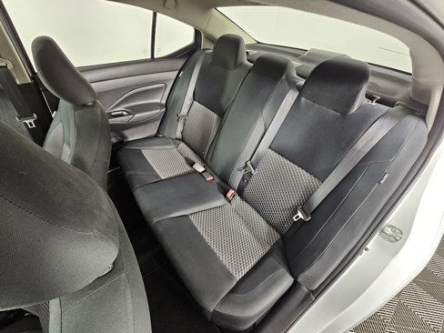 Used 2020 Nissan Versa S image 20