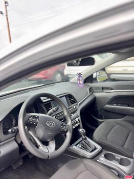 Used 2020 Hyundai Elantra SEL w/ Cargo Package (C1) image 5