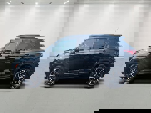 Used 2023 Chevrolet TrailBlazer RS w/ Technology Package image 6