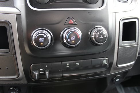 Used 2013 RAM 2500 Tradesman w/ Chrome Appearance Group image 28
