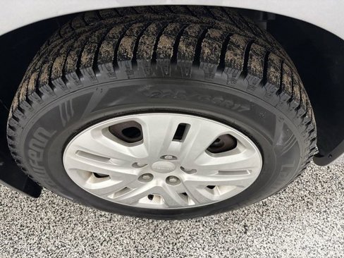 Used 2018 Dodge Grand Caravan SE image 16