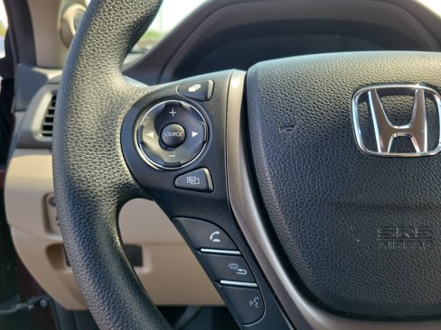 Used 2017 Honda Pilot EX image 22