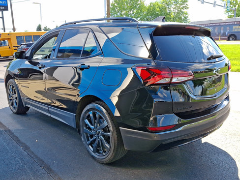 Used 2023 Chevrolet Equinox RS w/ RS Leather Package image 4