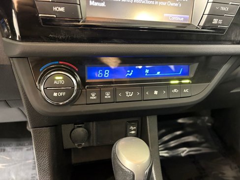 Used 2015 Toyota Corolla S image 18