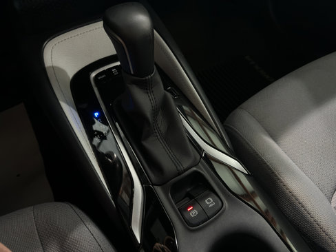 Used 2020 Toyota Corolla SE image 22