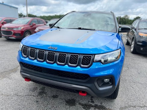 Used 2023 Jeep Compass Trailhawk image 8