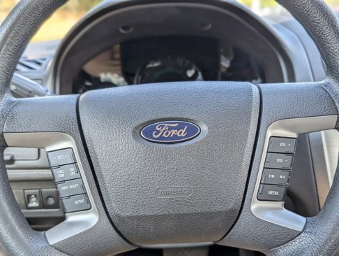 Used 2012 Ford Fusion SE image 18