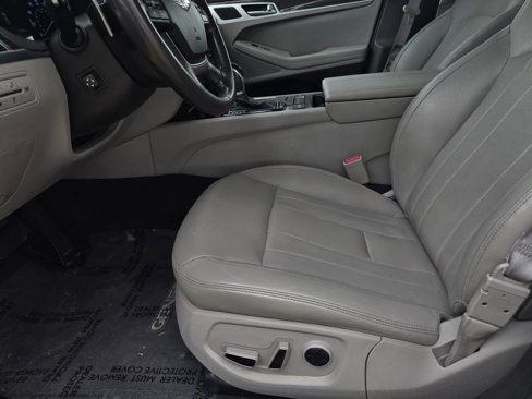 Used 2015 Hyundai Genesis 3.8 w/ Option Group 02 image 19