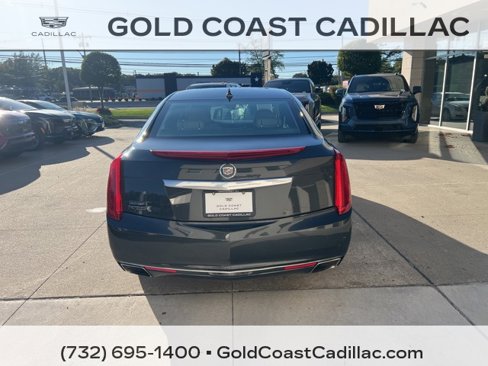 Used 2013 Cadillac XTS Premium image 3