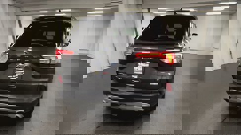 Used 2020 Ford Escape Titanium image 79
