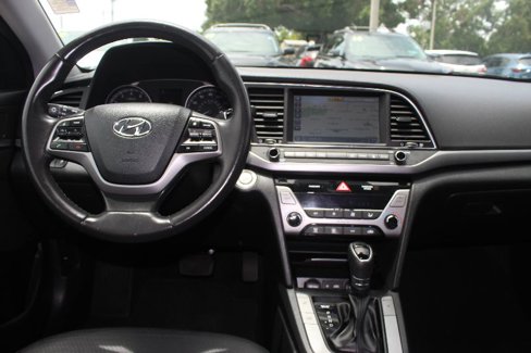 Used 2017 Hyundai Elantra Limited w/ Limited Tech Package 08 image 12
