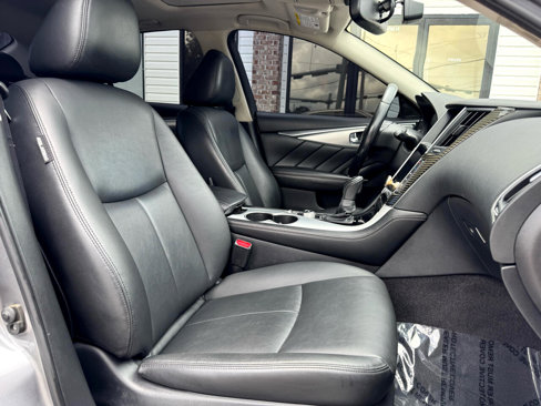 Used 2021 INFINITI Q50 Luxe image 29