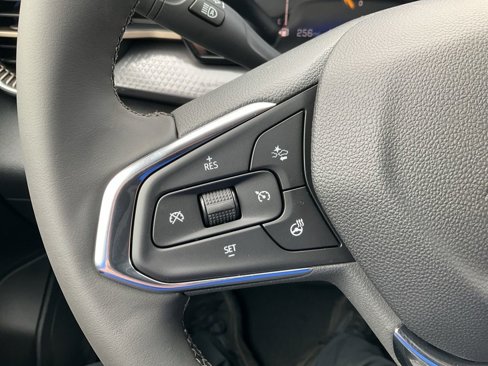 New 2025 Chevrolet Trax ACTIV w/ Driver Confidence Package image 5