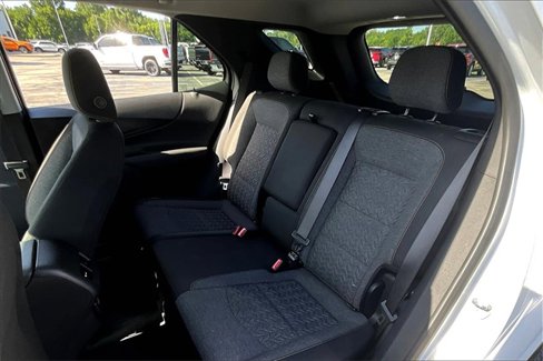 Used 2023 Chevrolet Equinox LT w/ LPO, Floor Liner Package image 22