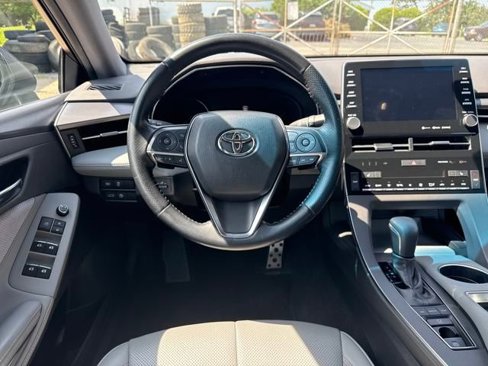 Used 2019 Toyota Avalon XSE w/ All Weather Liner Package image 13