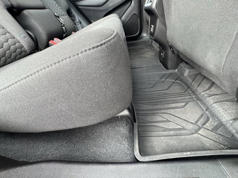 Used 2020 Chevrolet Equinox LT image 28