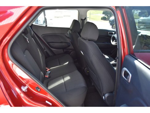 New 2025 Hyundai Venue SE image 15
