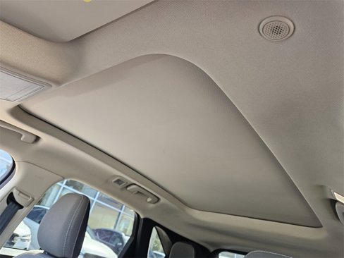Used 2020 Ford Escape SE image 29