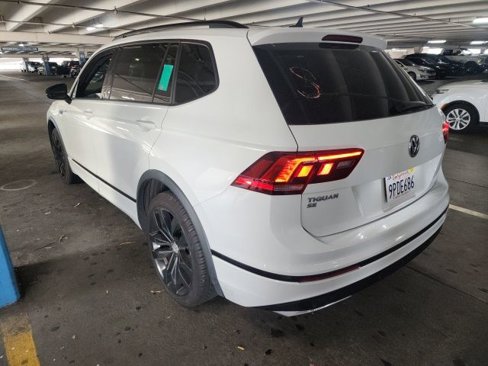 Used 2021 Volkswagen Tiguan SE R-Line image 27