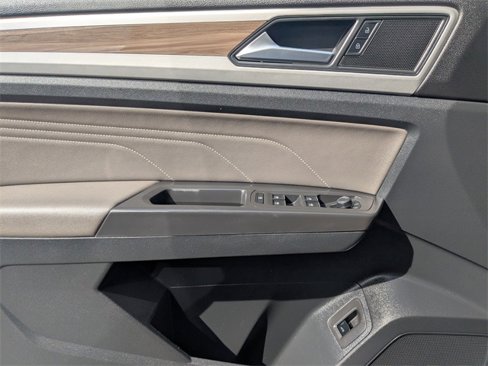 Used 2022 Volkswagen Atlas SEL image 28