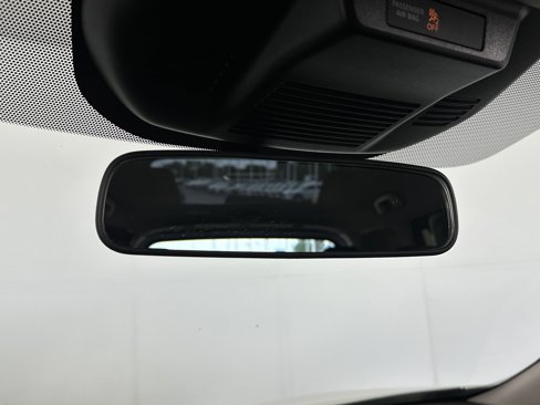 Used 2023 Nissan Rogue SV image 28