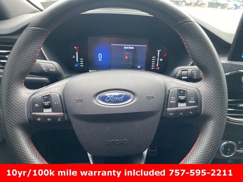 Used 2023 Ford Escape ST-Line image 14