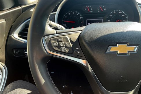 Used 2023 Chevrolet Malibu RS image 17