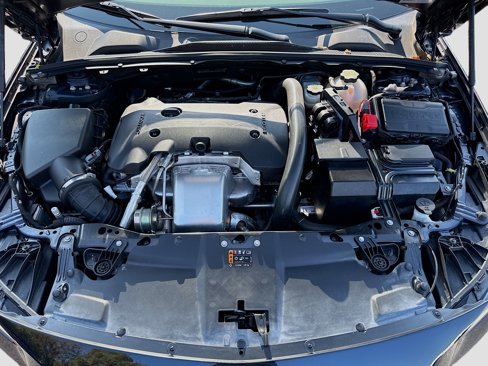 Used 2019 Buick Regal Essence w/ Driver Confidence Package I image 31