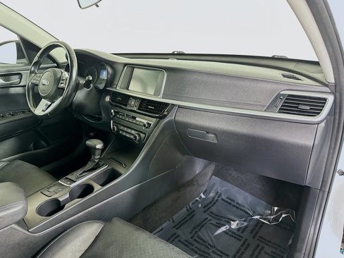 Certified 2020 Kia Optima SE image 27
