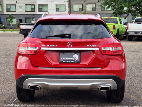Used 2015 Mercedes-Benz GLA 250 4MATIC w/ Multimedia Package image 9