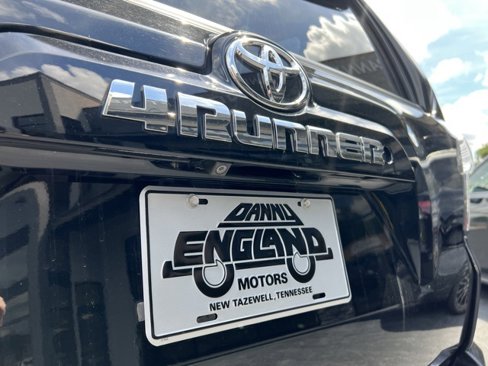 Used 2019 Toyota 4Runner SR5 image 9
