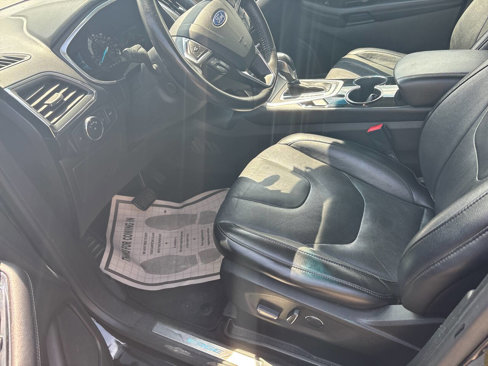 Used 2018 Ford Edge Titanium w/ Equipment Group 301A image 5